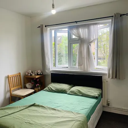 Ilford Rooms